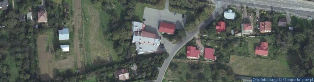 Zdjęcie satelitarne Gminne Centrum Kultury Sportu i Rekreacji w Świlczy