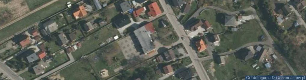 Zdjęcie satelitarne Gminny Dom Kultury
