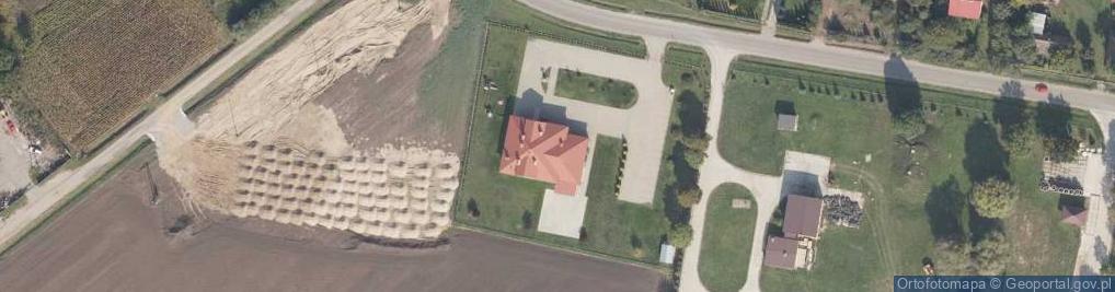 Zdjęcie satelitarne Świetlica Wiejska w Surochowie