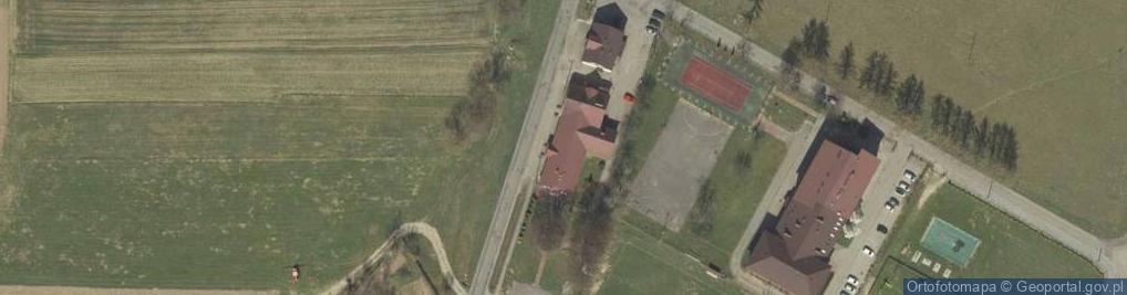 Zdjęcie satelitarne Wiejski Dom Ludowy w Siedlcu