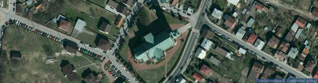 Zdjęcie satelitarne Kościół neogotycki.