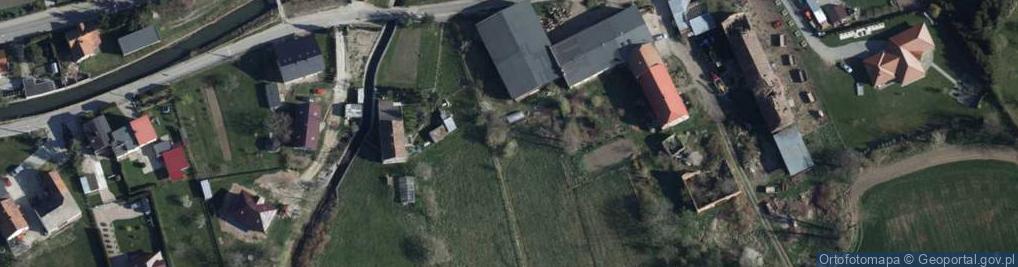 Zdjęcie satelitarne Mur historyczny