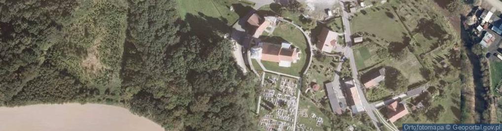 Zdjęcie satelitarne Mur historyczny
