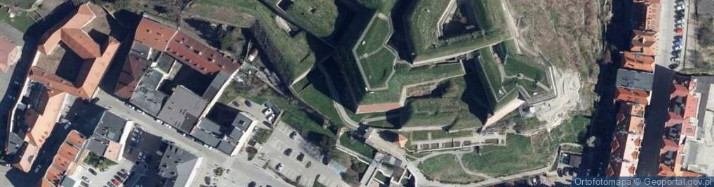 Zdjęcie satelitarne Mur historyczny