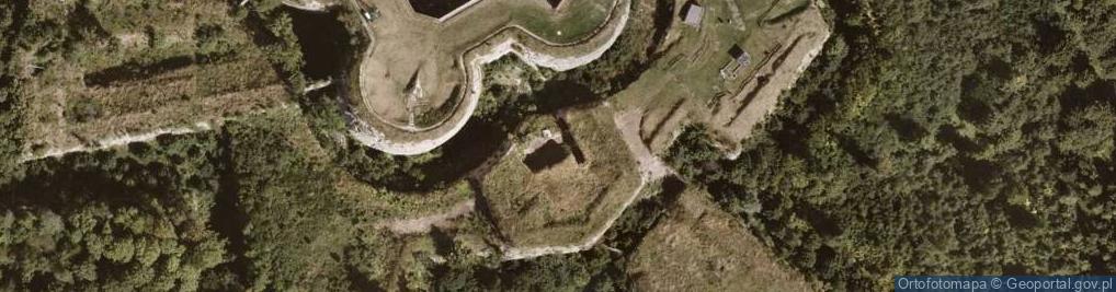 Zdjęcie satelitarne Mur historyczny