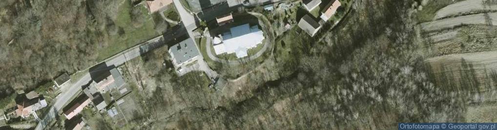 Zdjęcie satelitarne Mur historyczny