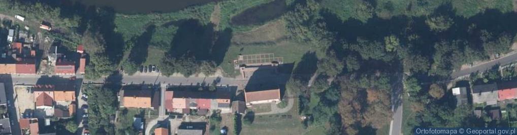 Zdjęcie satelitarne Mur historyczny