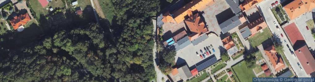 Zdjęcie satelitarne Mur historyczny