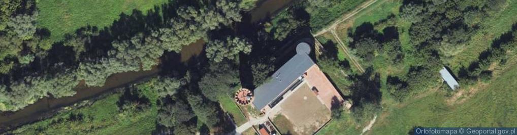 Zdjęcie satelitarne Mur historyczny