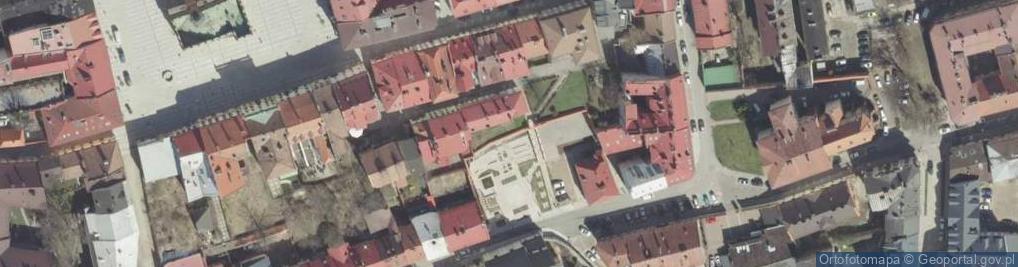 Zdjęcie satelitarne Mur historyczny