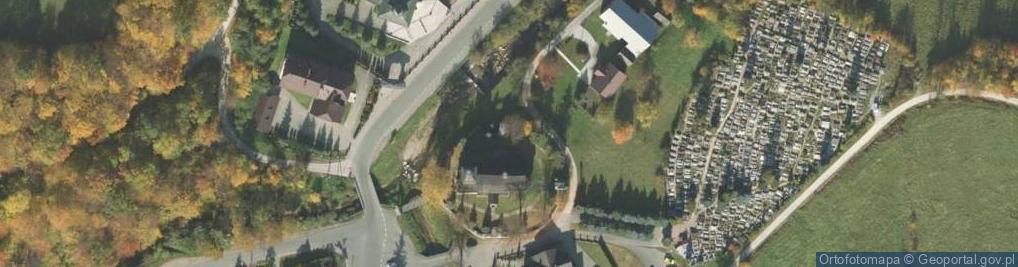 Zdjęcie satelitarne Mur historyczny