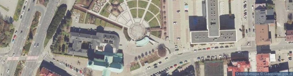 Zdjęcie satelitarne Mur historyczny