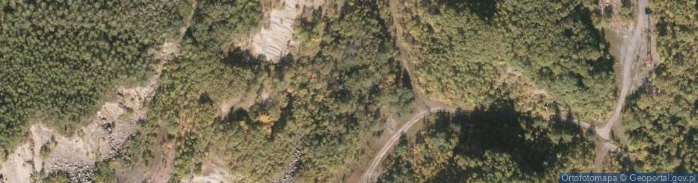 Zdjęcie satelitarne Nieczynny kamieniołom amfibolitów