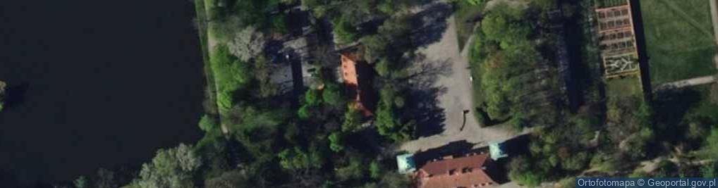 Zdjęcie satelitarne Pawilon Myśliwski