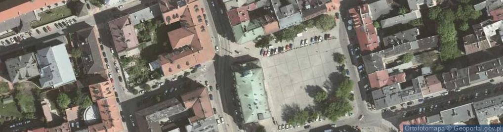 Zdjęcie satelitarne Ratusz Kazimierski