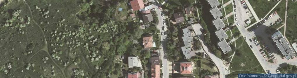 Zdjęcie satelitarne Willa komendanta KL Plaszow tzw. Czerwony Dom