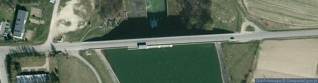 Zdjęcie satelitarne Zapora wodna, Jezioro Sieniawskie