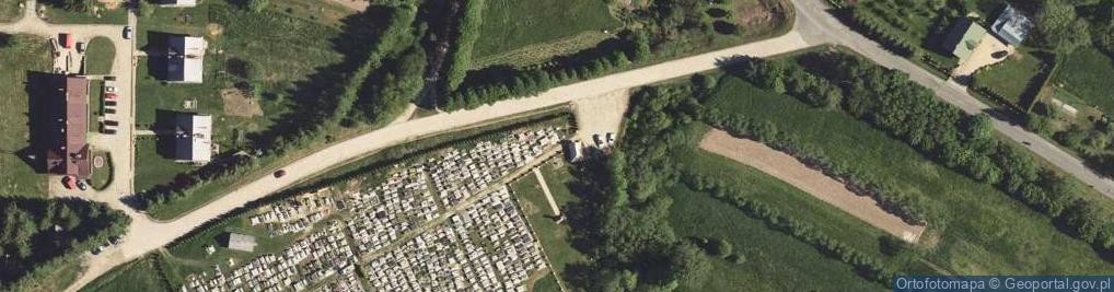 Zdjęcie satelitarne Cmentarz z I wojny światowej
