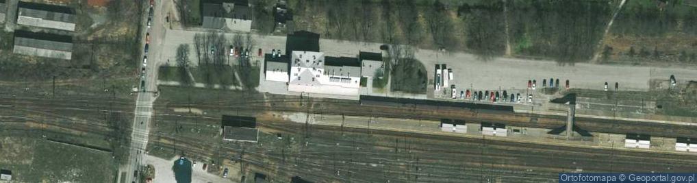 Zdjęcie satelitarne Krzeszowice (stacja kolejowa)