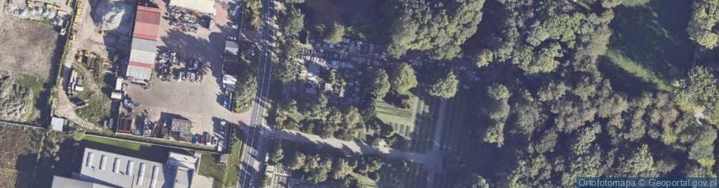 Zdjęcie satelitarne Cmentarz z II wojny światowej