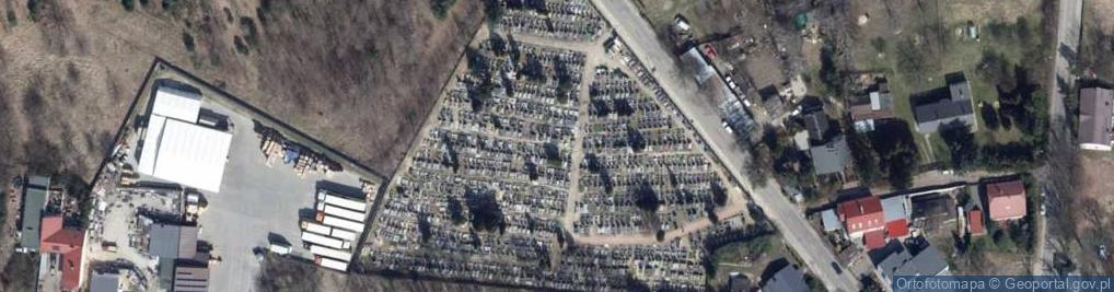 Zdjęcie satelitarne Cmentarz rzymskokatolicki Nowosolna