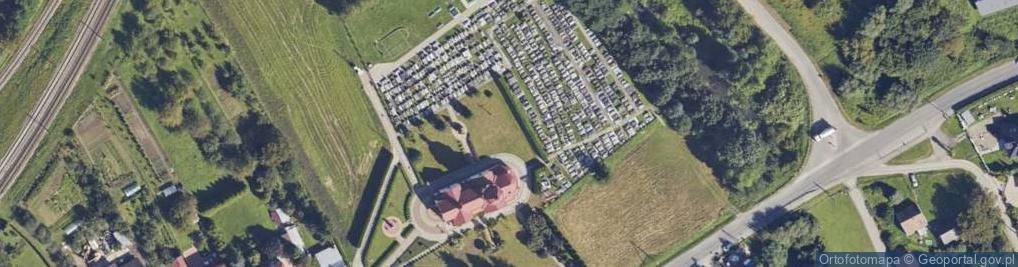 Zdjęcie satelitarne Cmentarz w Buszkowicach