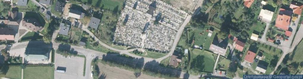 Zdjęcie satelitarne Cmentarz