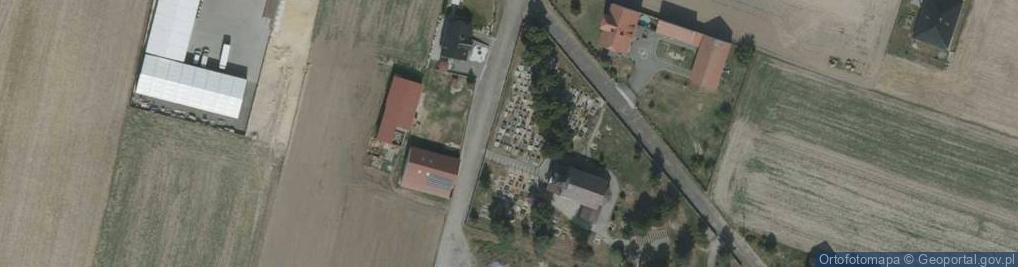 Zdjęcie satelitarne Parafialny przykościelny w Golczowicach