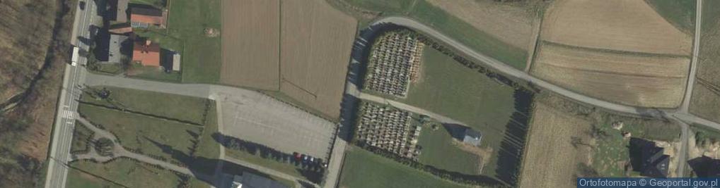 Zdjęcie satelitarne Parafialny w Łąkcie Górnej