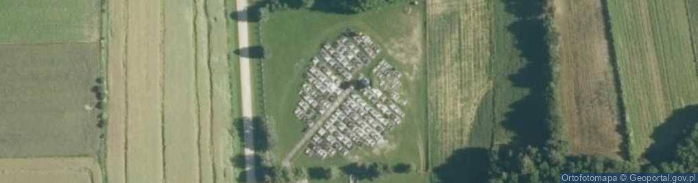 Zdjęcie satelitarne Parafialny w Sierosławicach