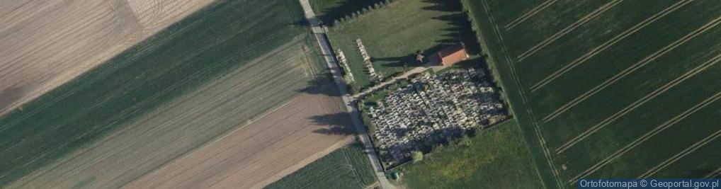 Zdjęcie satelitarne Parafialny w Uciechowie