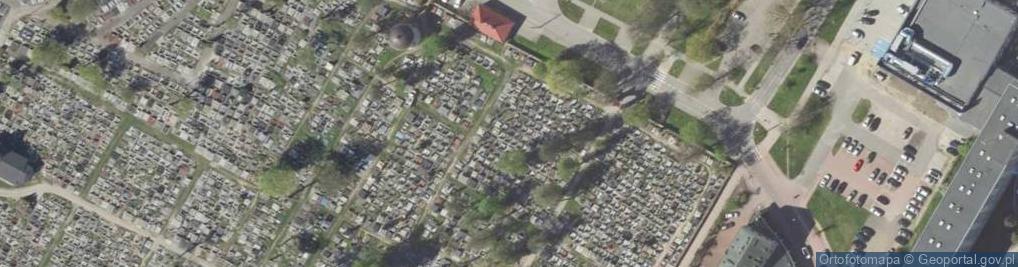 Zdjęcie satelitarne Zespół cmentarny