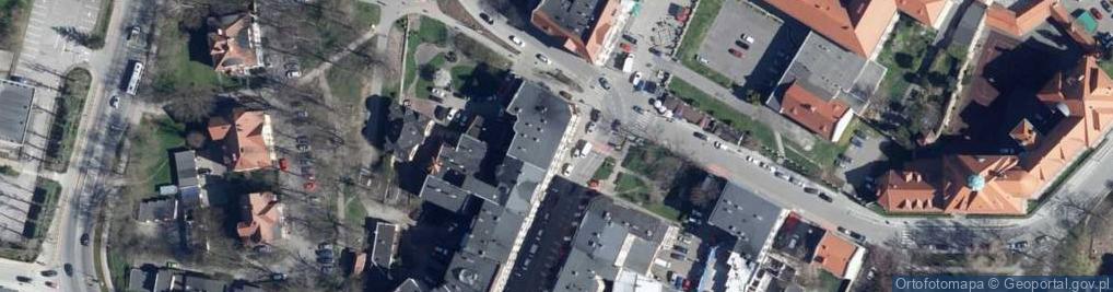 Zdjęcie satelitarne DOZ Apteka Kłodzko