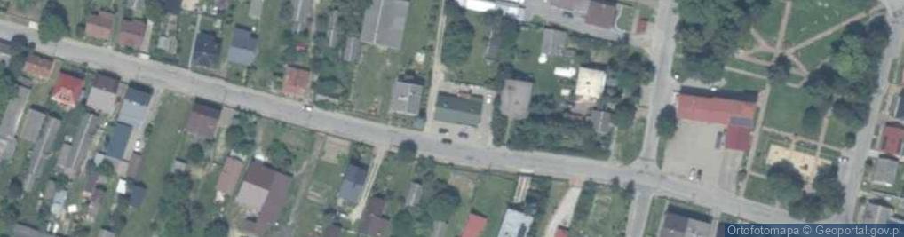 Zdjęcie satelitarne Delikatesy Centrum - Sklep