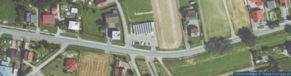 Zdjęcie satelitarne Delikatesy Centrum - Sklep