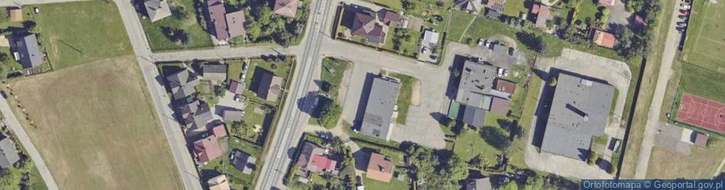 Zdjęcie satelitarne Delikatesy Centrum - Sklep