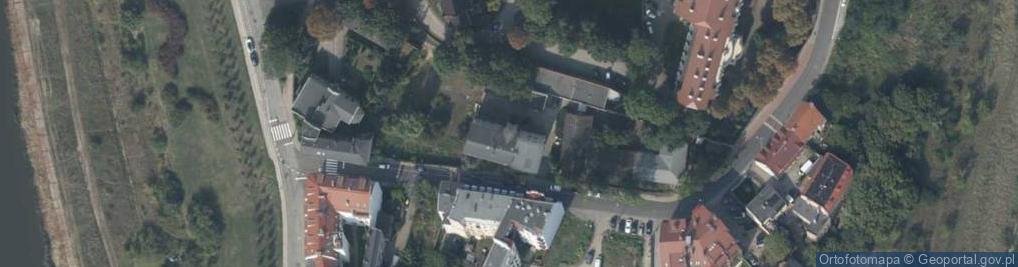 Zdjęcie satelitarne Grupowa Praktyka Lekarska Stomatologia Piotr Kuczyński Iwona Żołnowska Dembska Julita Krawczuk