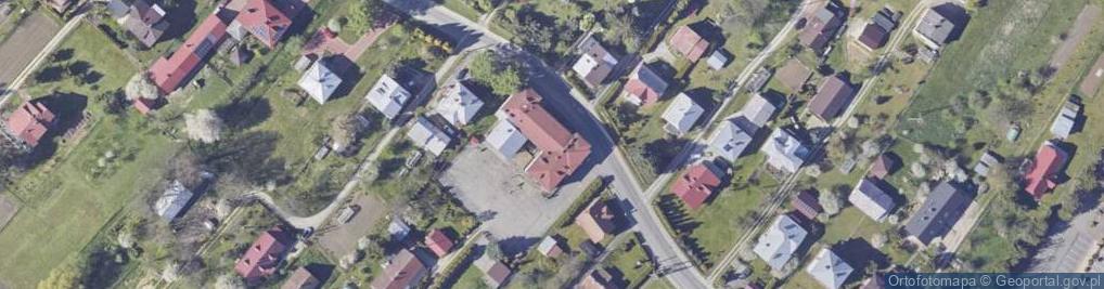 Zdjęcie satelitarne Dom Ludowy Krosno - Białobrzegi