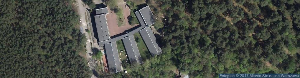 Zdjęcie satelitarne Szkoła Podstawowa nr 216 'Klonowego Liścia'