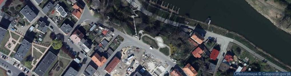 Zdjęcie satelitarne Fontanna