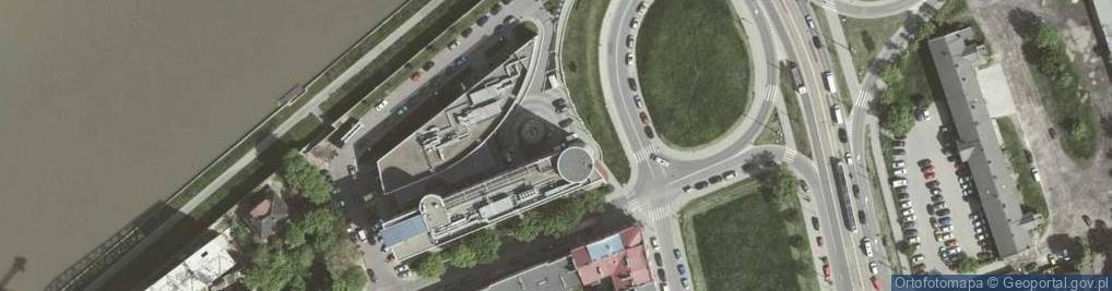 Zdjęcie satelitarne Przy hotelu Qubus
