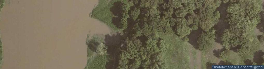 Zdjęcie satelitarne Niemiecki ciężki schron bojowy - wysadzony