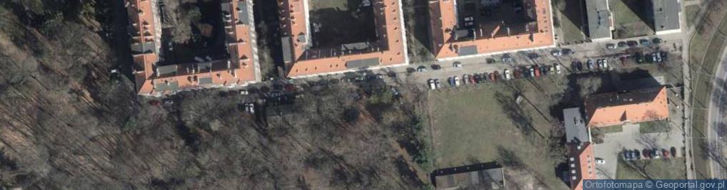 Zdjęcie satelitarne Schron przeciwlotniczy