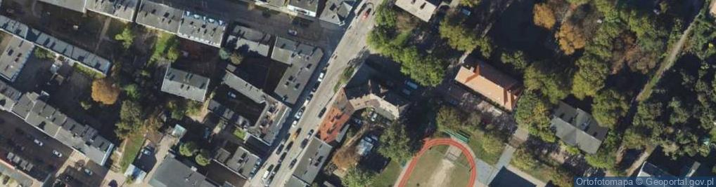 Zdjęcie satelitarne Fryzjerstwo Damskie i Męskie Kosmyk