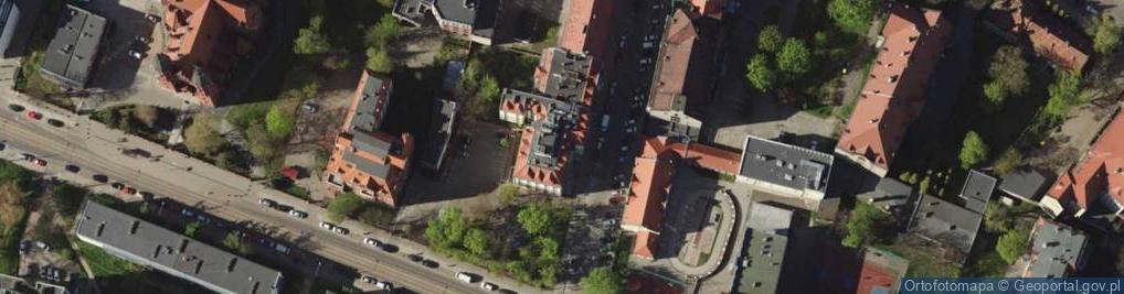 Zdjęcie satelitarne Związek Zawodowy Pracowników Ubezpieczenia Zdrowotnego przy Dolnośląskim Oddziale Wojewódzkim Narodowego Funduszu Zdrowia we Wrocławiu