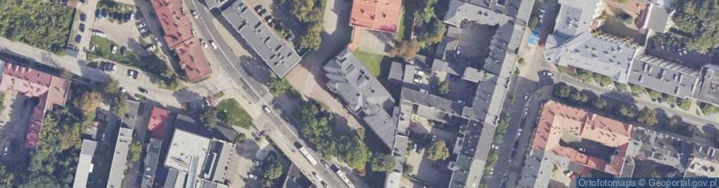 Zdjęcie satelitarne Gimnazjum Towarzystwa Wiedzy Powszechnej W Radomiu