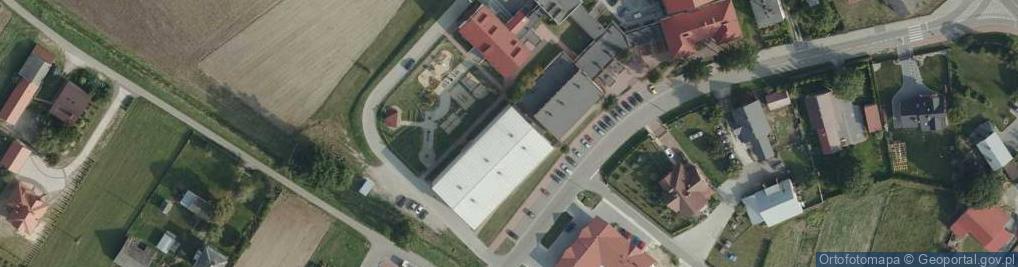 Zdjęcie satelitarne Gimnazjum W Czerminie
