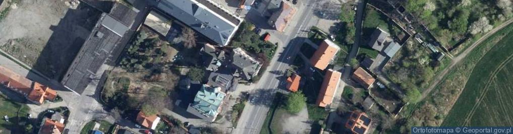 Zdjęcie satelitarne Pałac Bielawa ****