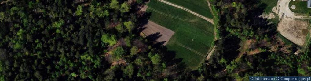 Zdjęcie satelitarne Schronisko Studenckie Chatka na Rogaczu