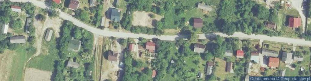 Zdjęcie satelitarne Cisów (województwo świętokrzyskie)